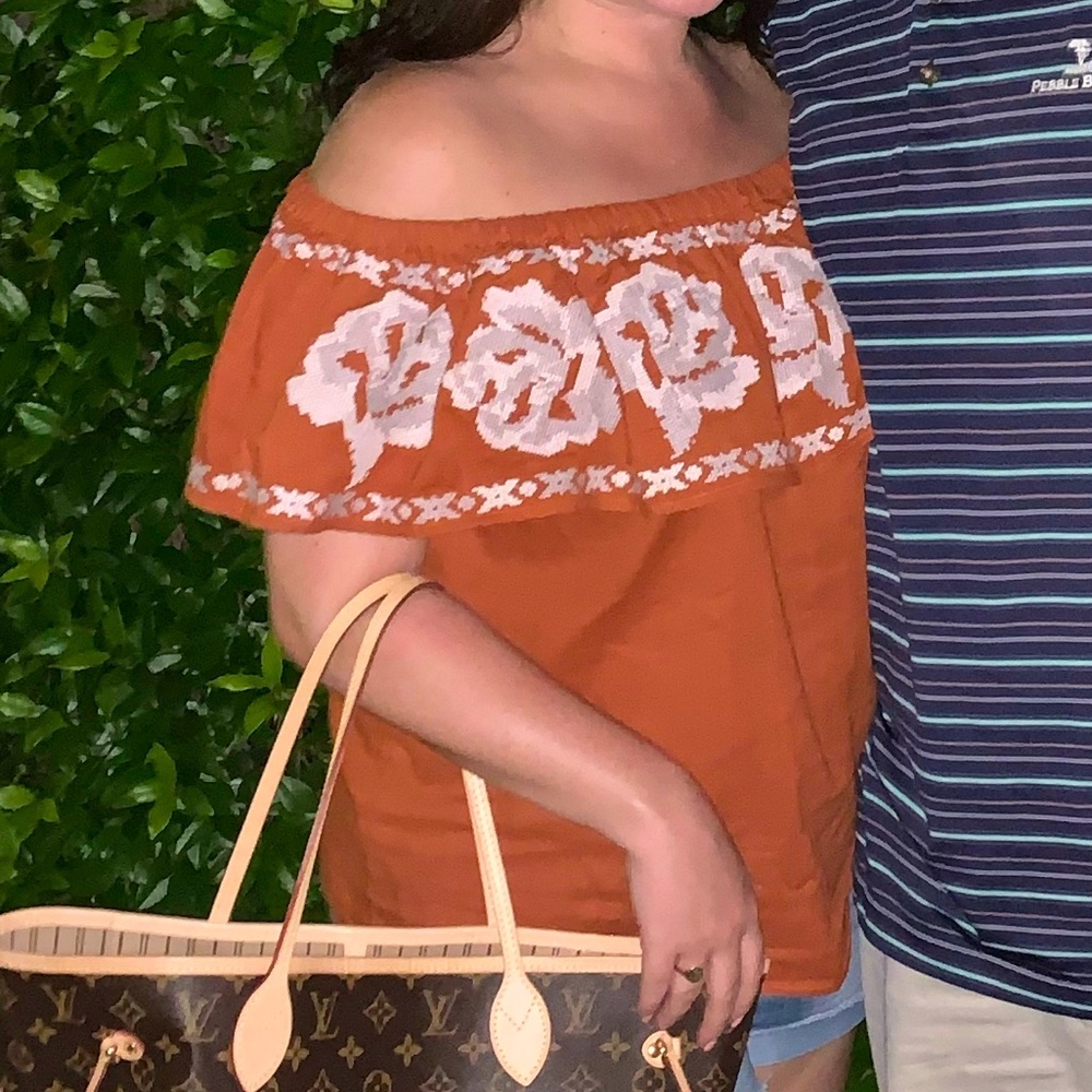 Off the Shoulder Stitched Top